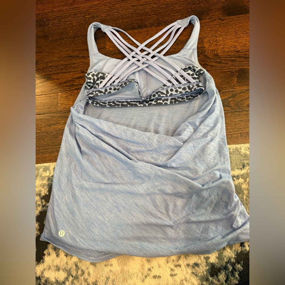 Lululemon wild tank top blue and black cheetah bra attached size 6 EUC - Picture 2 of 5